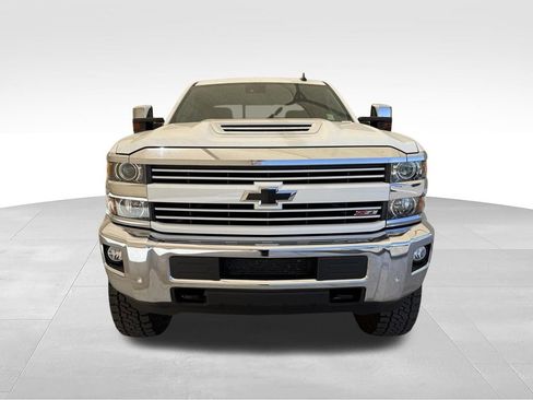Used 2018 Chevrolet Silverado 3500 LTZ w/ Duramax Plus Package AWD/4WD image 3