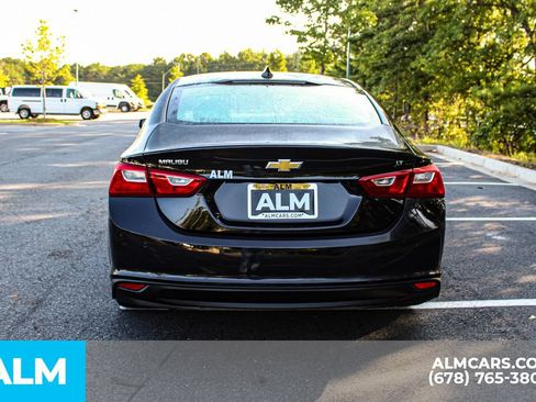 Used 2025 Chevrolet Malibu LT FWD image 8