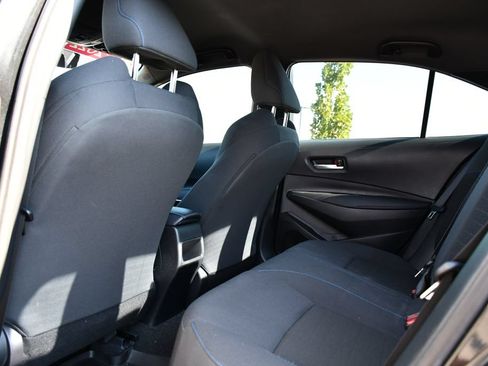 Used 2022 Toyota Corolla SE FWD image 17