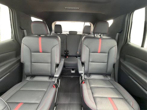 Used 2024 Chevrolet Traverse RS w/ LPO, Floor Liner Package AWD/4WD image 13