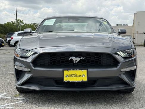 Used 2023 Ford Mustang Premium image 3