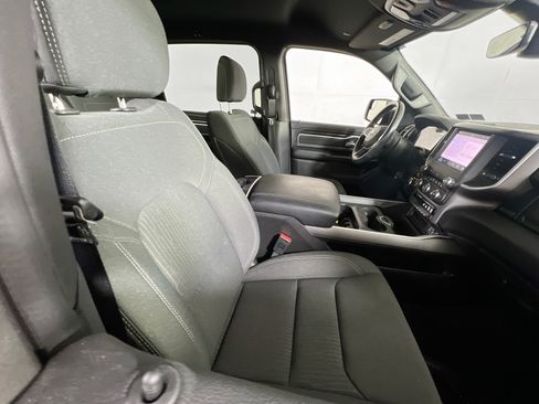 Used 2022 RAM 1500 Big Horn AWD/4WD image 26