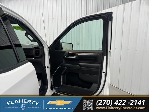 Used 2023 GMC Sierra 1500 Elevation AWD/4WD image 14