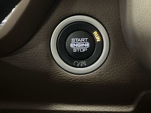 Used 2022 RAM 3500 Laramie image 22