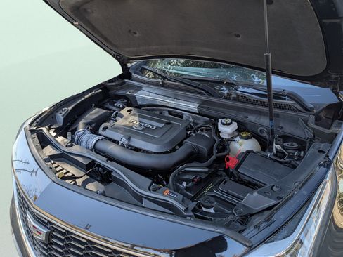 Used 2023 Cadillac XT4 Luxury w/ Cold Weather Package image 56