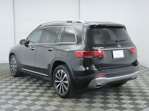 Certified 2022 Mercedes-Benz GLB 250 image 7