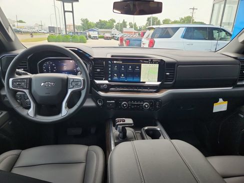 New 2026 Chevrolet Silverado 1500 RST AWD/4WD image 14