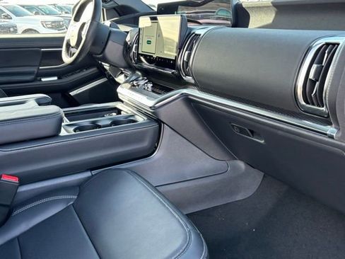 New 2026 Ford Expedition Max Platinum w/ Stealth Performance Package image 23