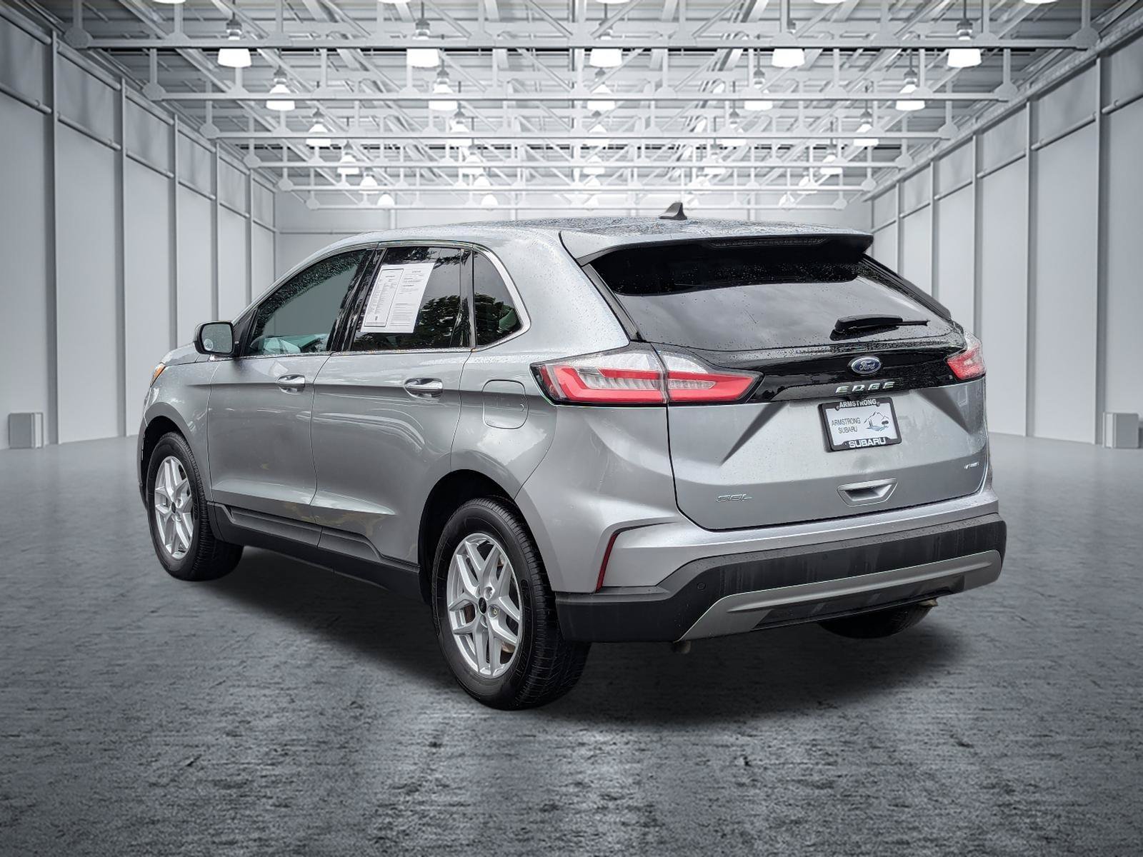 Used 2024 Ford Edge SEL AWD/4WD image 3