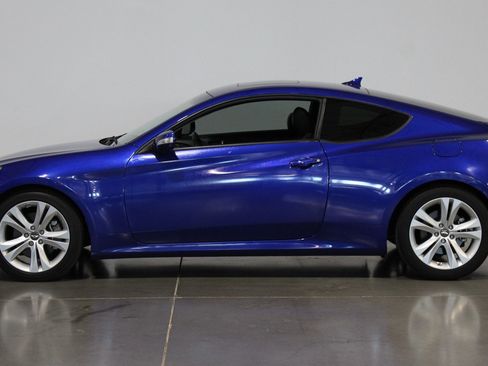 Used 2012 Hyundai Genesis 3.8 image 19