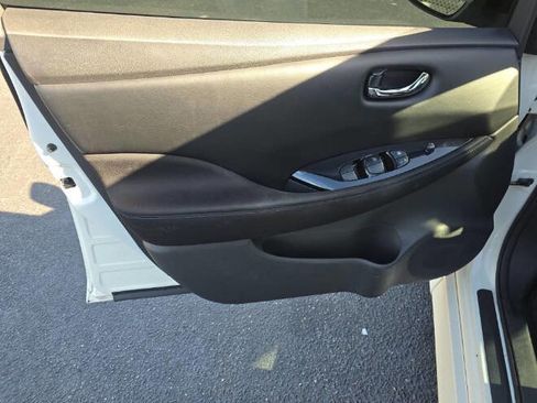 Used 2019 Nissan Leaf SV Plus w/ SV Plus Technology Package FWD image 10