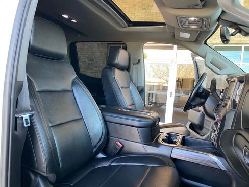 Used 2019 Chevrolet Silverado 1500 LTZ w/ LTZ Premium Package image 19