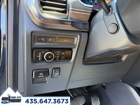 Used 2023 Ford F150 Platinum AWD/4WD image 17