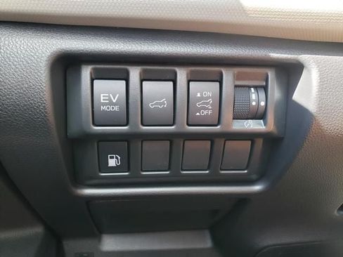 New 2026 Subaru Forester Touring AWD/4WD image 17
