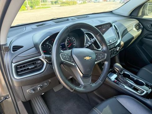 Used 2024 Chevrolet Equinox Premier FWD image 13