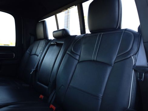 Used 2019 RAM 3500 Limited w/ Max Tow Package image 15