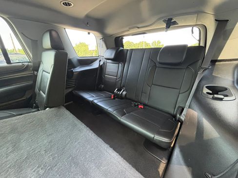 Used 2017 GMC Yukon SLT w/ Open Road Package RWD image 33