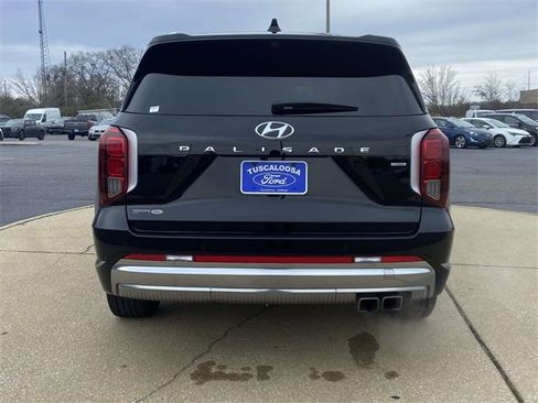 Used 2025 Hyundai Palisade Calligraphy image 3