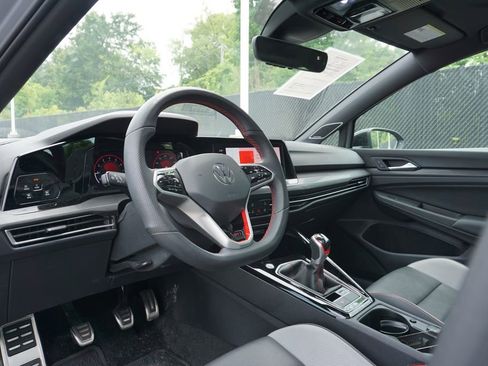 Used 2024 Volkswagen GTI SE w/ SE Leather Seats Package FWD image 10