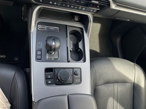 Used 2025 MAZDA CX-90 3.3 Turbo w/ Preferred Package AWD/4WD image 15