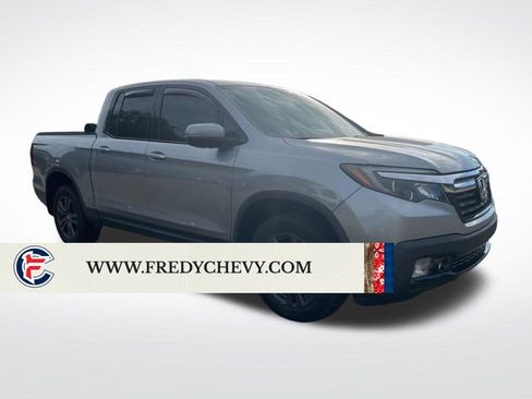 Used 2019 Honda Ridgeline Sport image 7