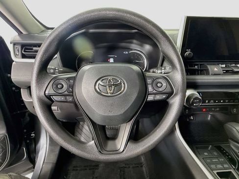 Certified 2025 Toyota RAV4 XLE AWD/4WD image 13