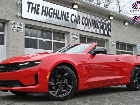 Used 2024 Chevrolet Camaro LT image 1