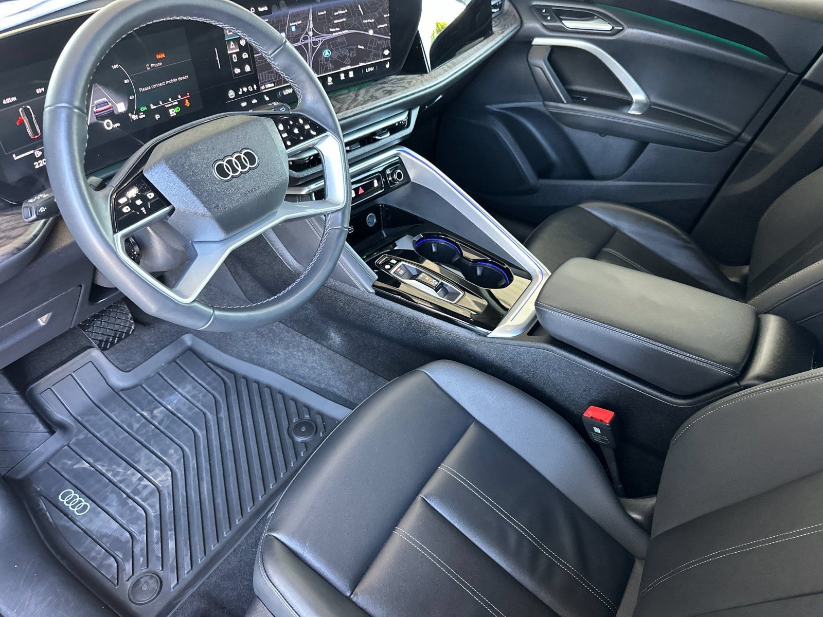 Used 2025 Audi Q5 Premium w/ Convenience Package AWD/4WD image 9