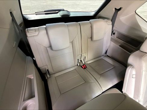 Used 2021 Volkswagen Atlas SE w/ Panoramic Sunroof Package FWD image 37