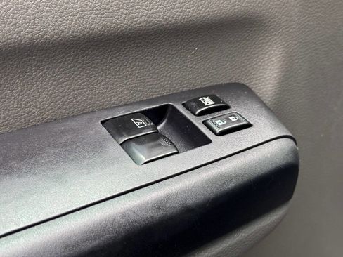 Used 2020 Nissan NV 2500 SV image 20