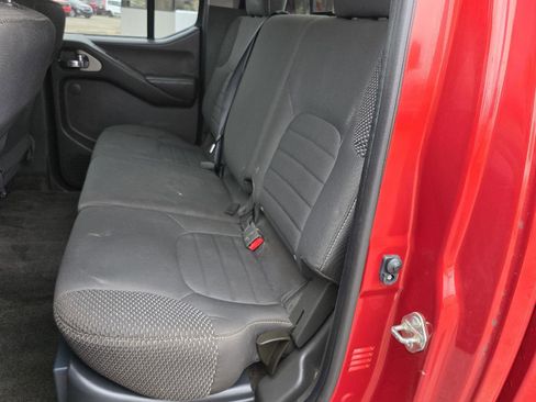 Used 2018 Nissan Frontier PRO-4X image 34
