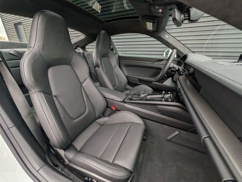 New 2026 Porsche 911 Carrera 4 GTS image 24