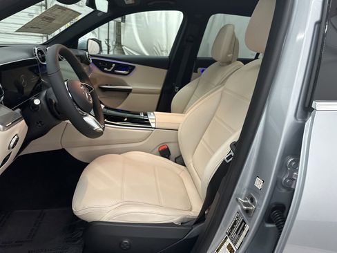 New 2026 Mercedes-Benz GLC 300 image 18