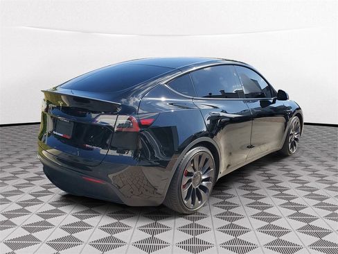 Used 2024 Tesla Model Y Performance image 6