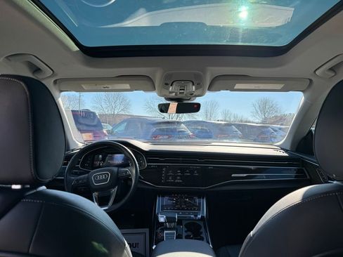 Used 2023 Audi Q8 Premium Plus w/ Premium Plus Package image 14