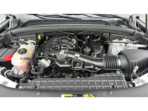 Used 2023 Jeep Grand Cherokee L Limited AWD/4WD image 43