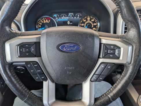 Used 2016 Ford F150 Lariat image 20