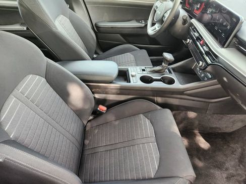 Used 2026 Kia K5 LXS FWD image 14