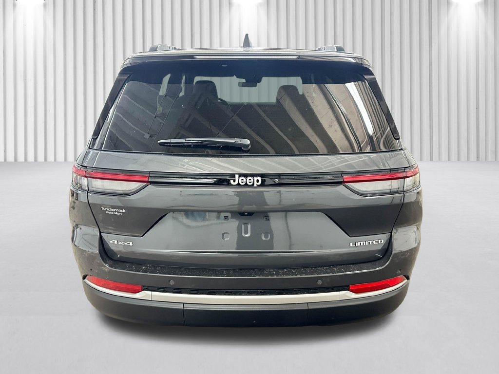 New 2026 Jeep Grand Cherokee Limited w/ MOPAR Finishing Package AWD/4WD image 6