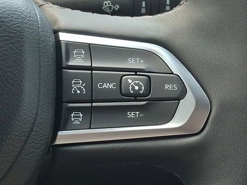 Certified 2023 Jeep Compass Limited w/ Elite Group AWD/4WD image 23