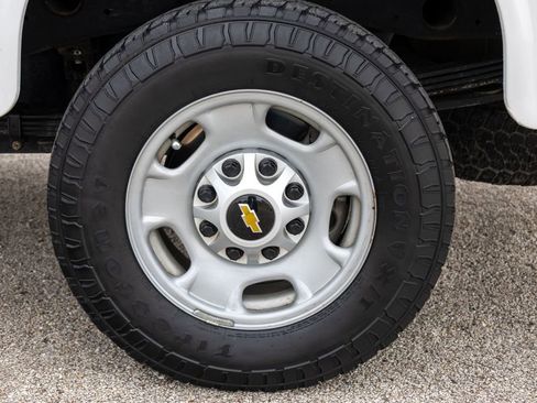 Used 2021 Chevrolet Silverado 2500 W/T w/ WT Fleet Convenience Package image 22