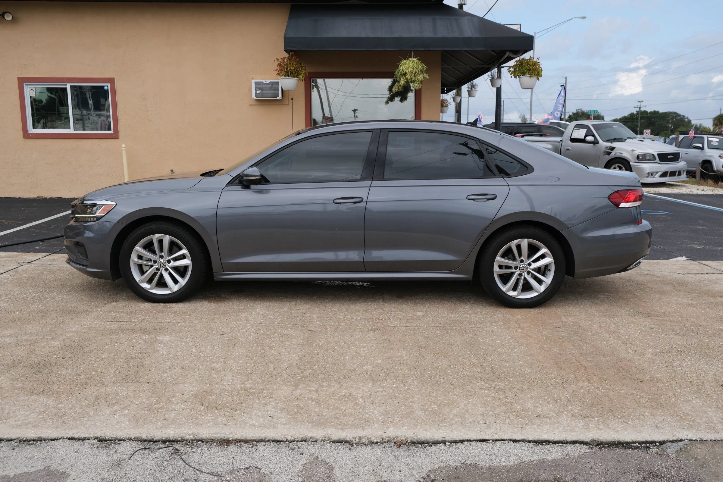 Used 2021 Volkswagen Passat 2.0T S FWD image 8