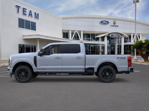 New 2026 Ford F350 Lariat w/ Black Appearance Package AWD/4WD image 3