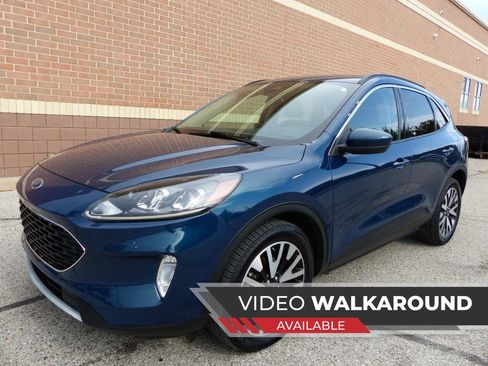 Used 2020 Ford Escape SEL AWD/4WD image 2