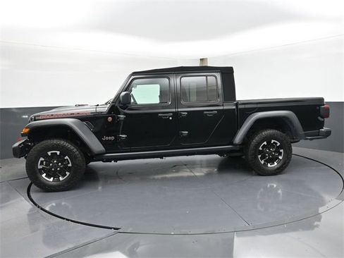 Used 2024 Jeep Gladiator Rubicon w/ Safety Group image 4