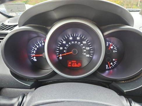 Used 2013 Kia Soul + w/ Audio Pkg image 24