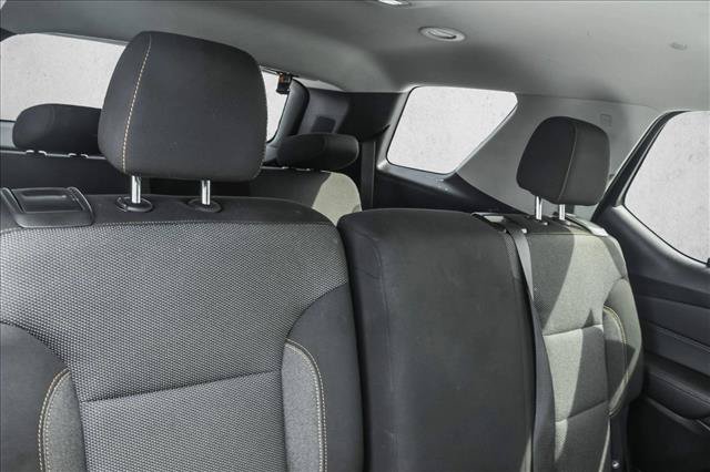 Used 2020 Chevrolet Traverse LS FWD image 25