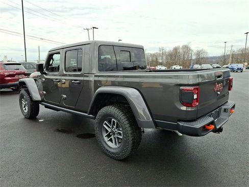 New 2026 Jeep Gladiator Mojave image 8