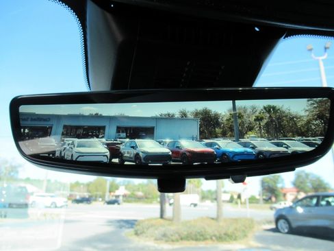 New 2026 Chevrolet Equinox LT image 24