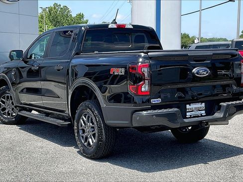 Certified 2024 Ford Ranger XLT w/ Technology Package AWD/4WD image 11